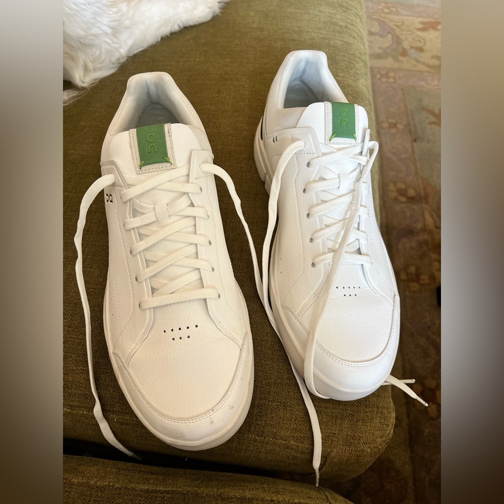 On Running Roger Centre Court Tennis shoes sz 12 white leather.  Worn once.